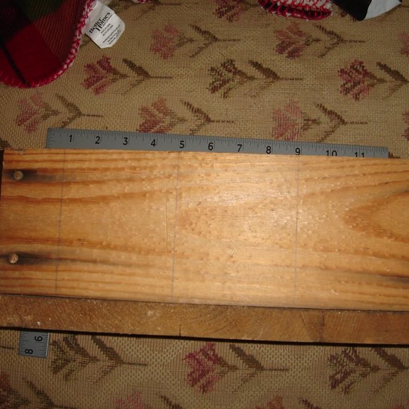 heavy solid wood box - Picture 3 of 3